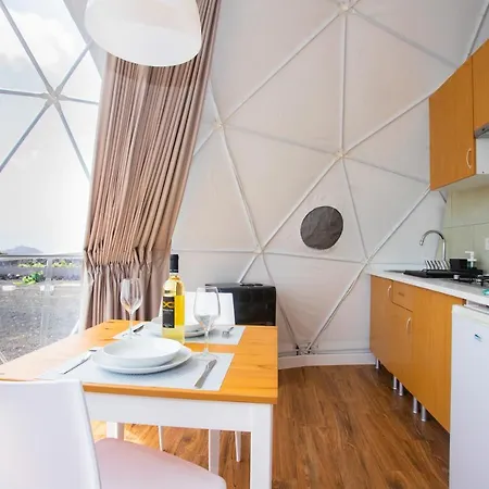 פארק נופש Eslanzarote Eco Dome Experience *