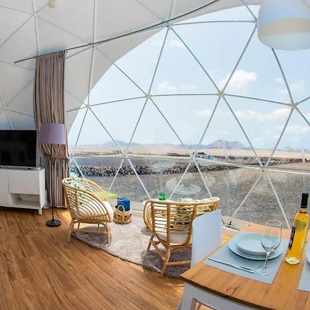 Eslanzarote Eco Dome Experience 假日公园 *