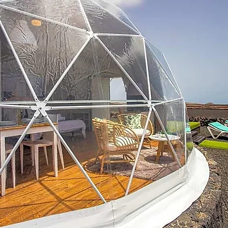 Prázdninový areál Eslanzarote Eco Dome Experience Teguise (Lanzarote)