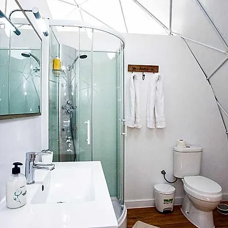 פארק נופש Eslanzarote Eco Dome Experience *